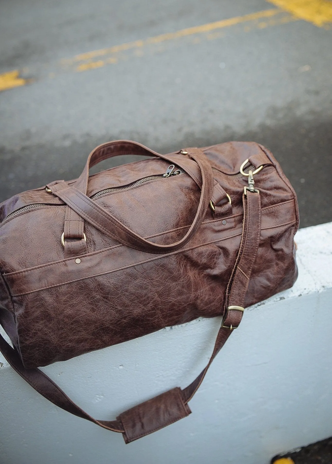 Duffel Carry All Bag - Cowhide - Premium Marble Brown