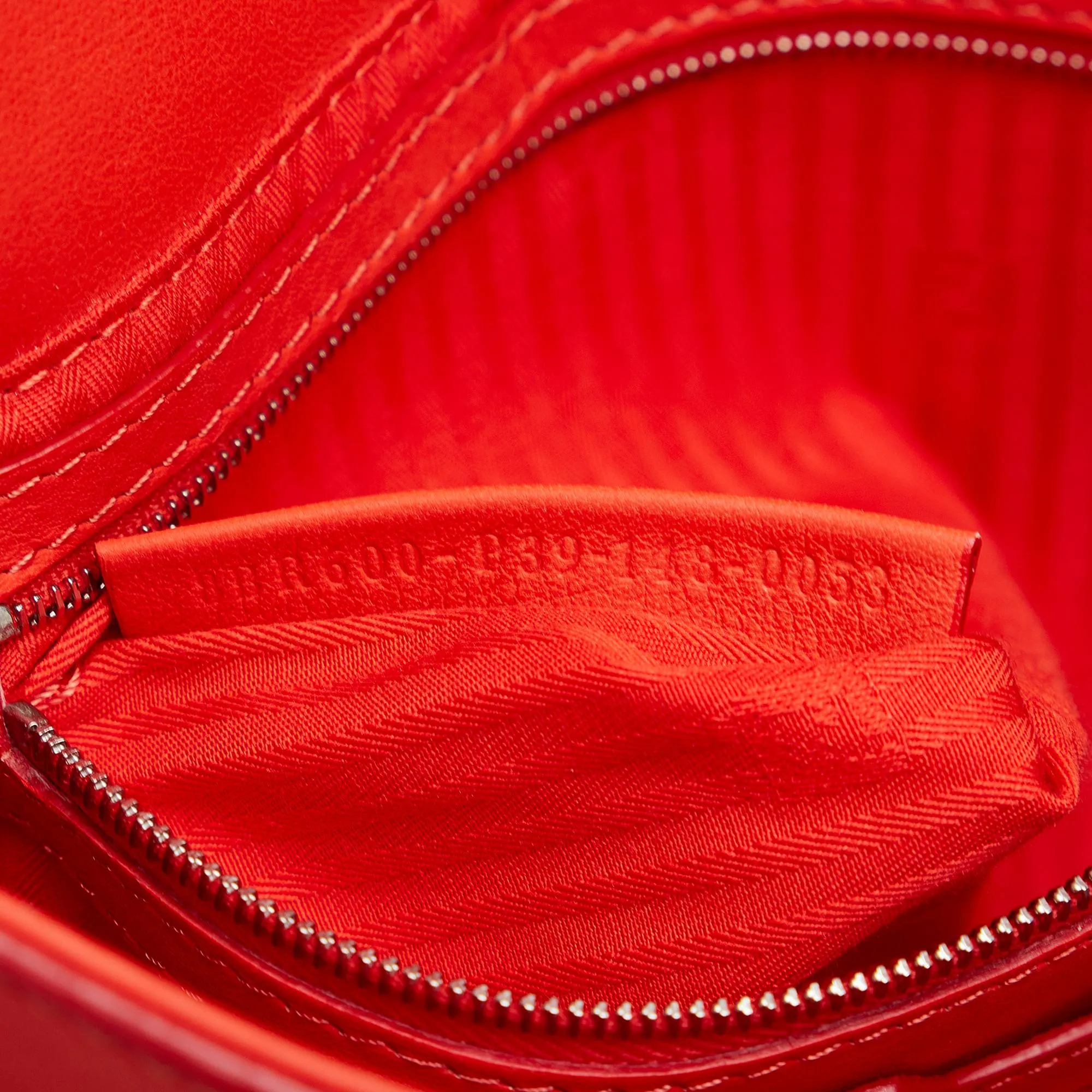 Fendi Convertible Leather Baguette (SHG-PboSvc)