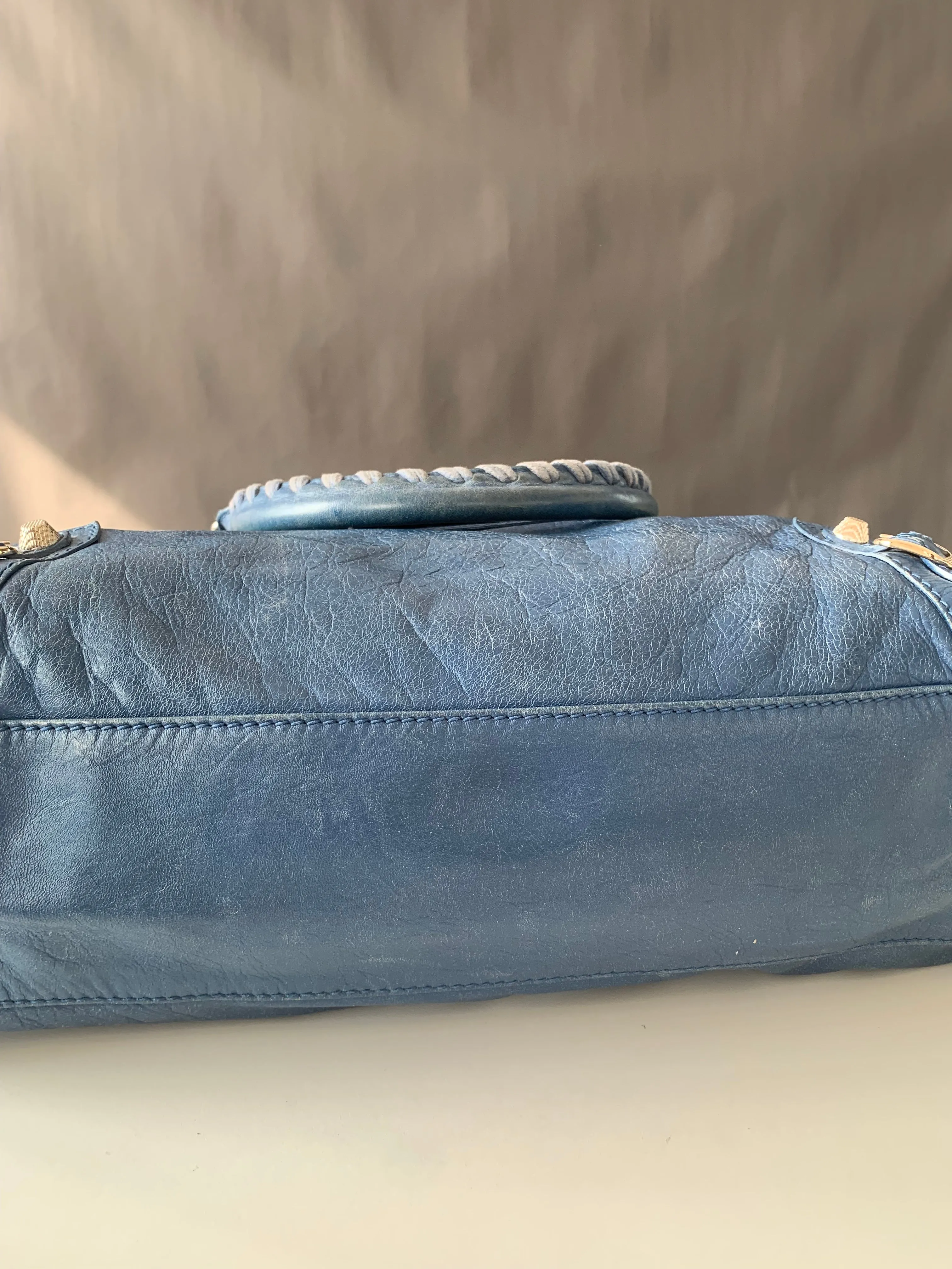 <b>BALENCIAGA </b> <br>Classic City