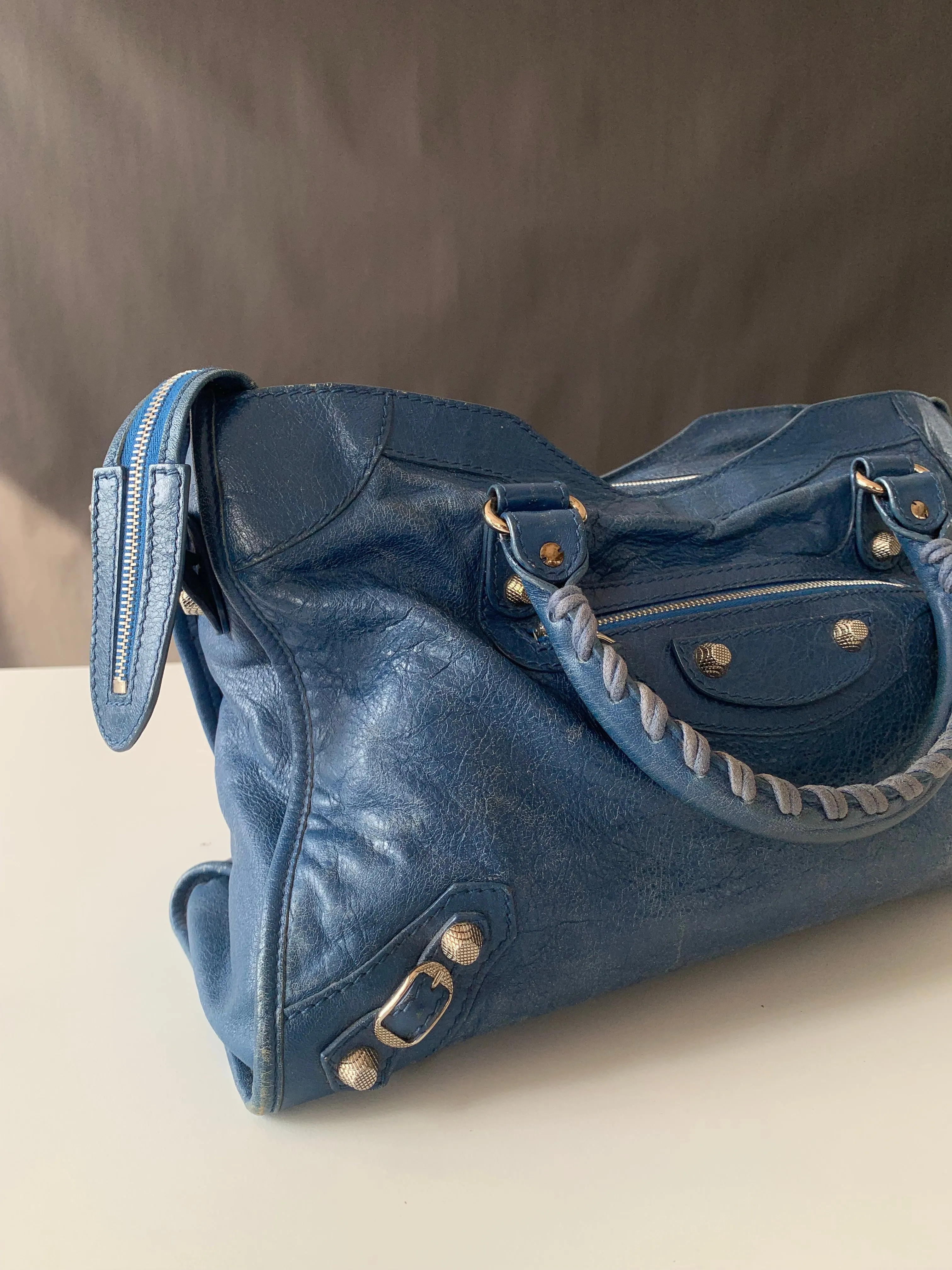 <b>BALENCIAGA </b> <br>Classic City