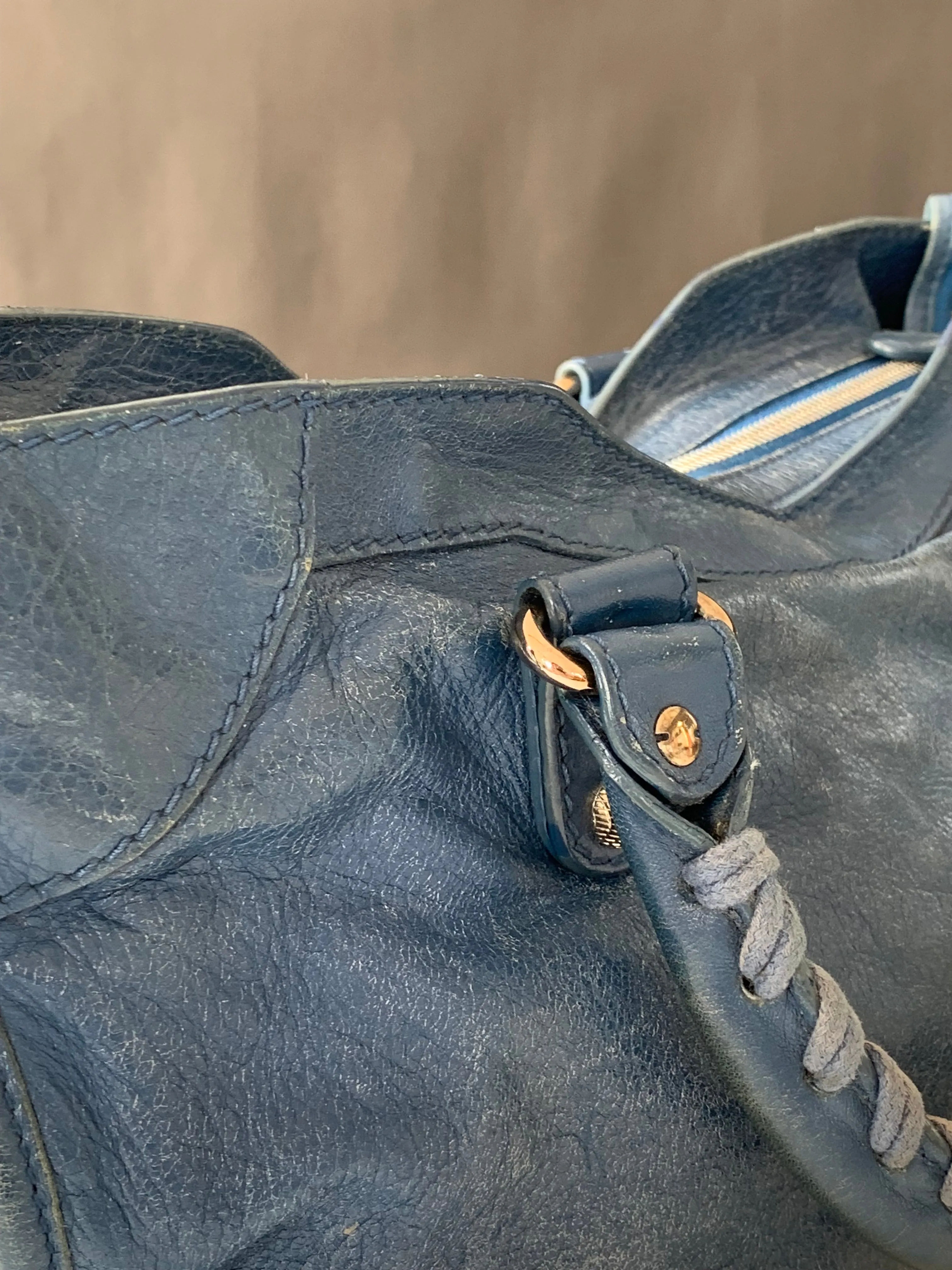<b>BALENCIAGA </b> <br>Classic City