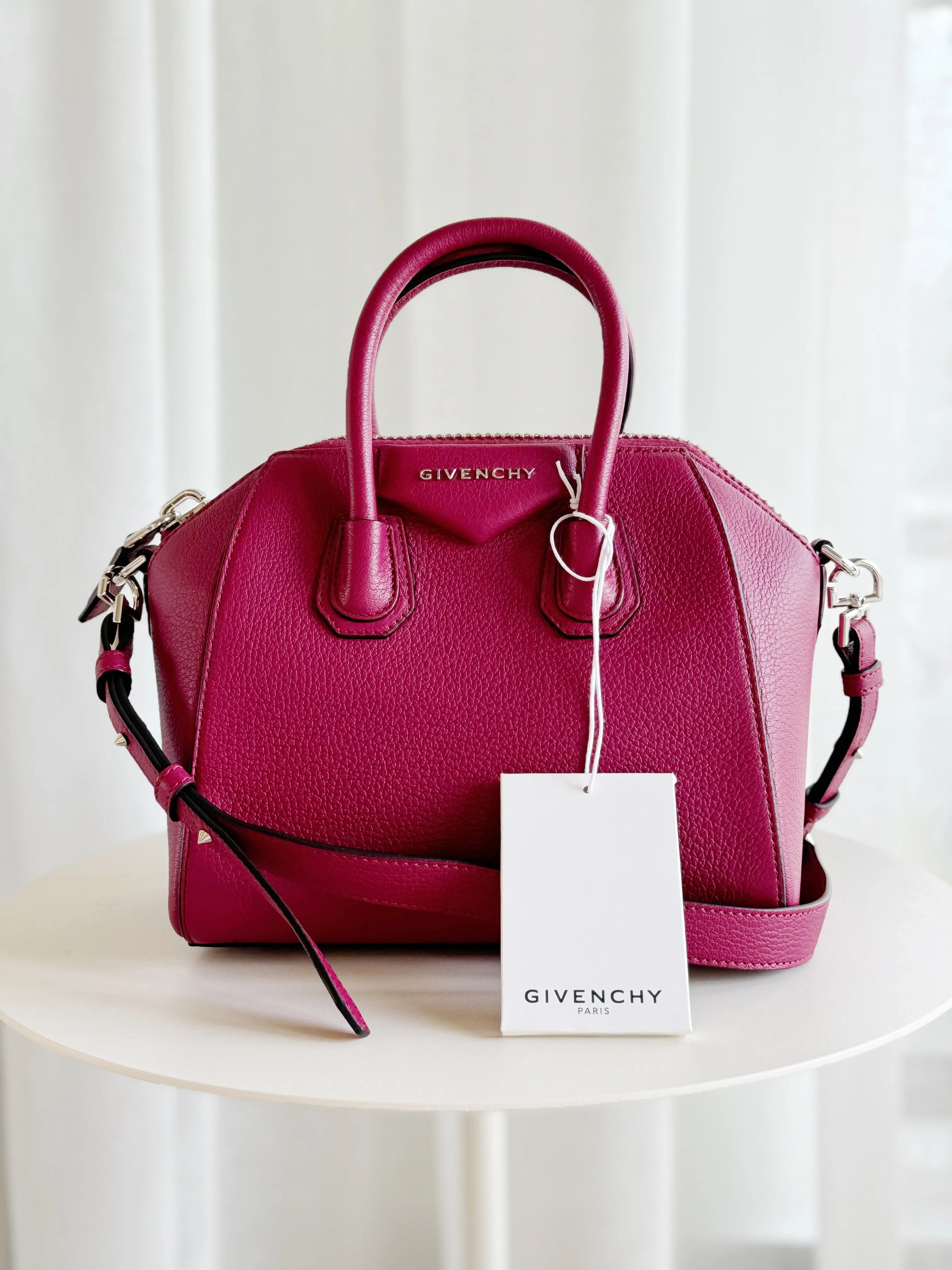 Mini Antigona Bag in Sugar Leather